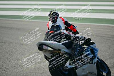 media/Oct-25-2025-2WTD (Sat) [[1e4a1f2fa2]]/C Group/Session 5 (Turn 2)/